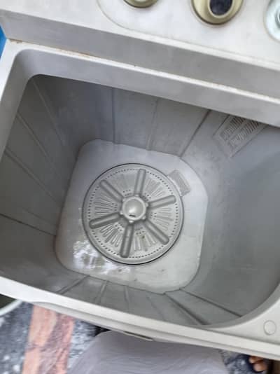 boss Sami automatic washing machine with dryer