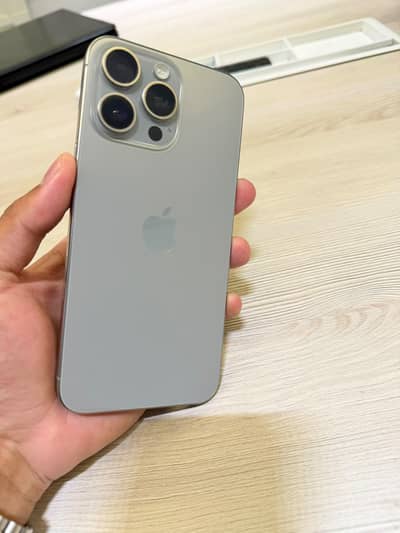Apple iPhone 15 Pro Max