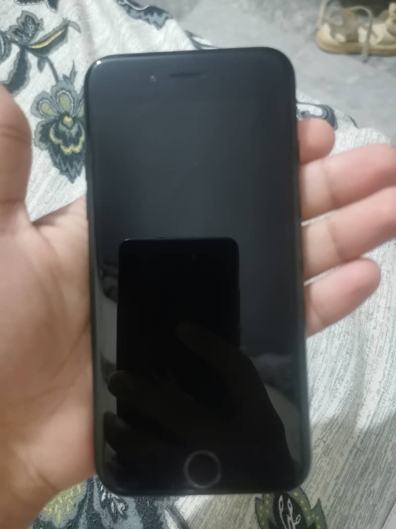 iphone se 2 4