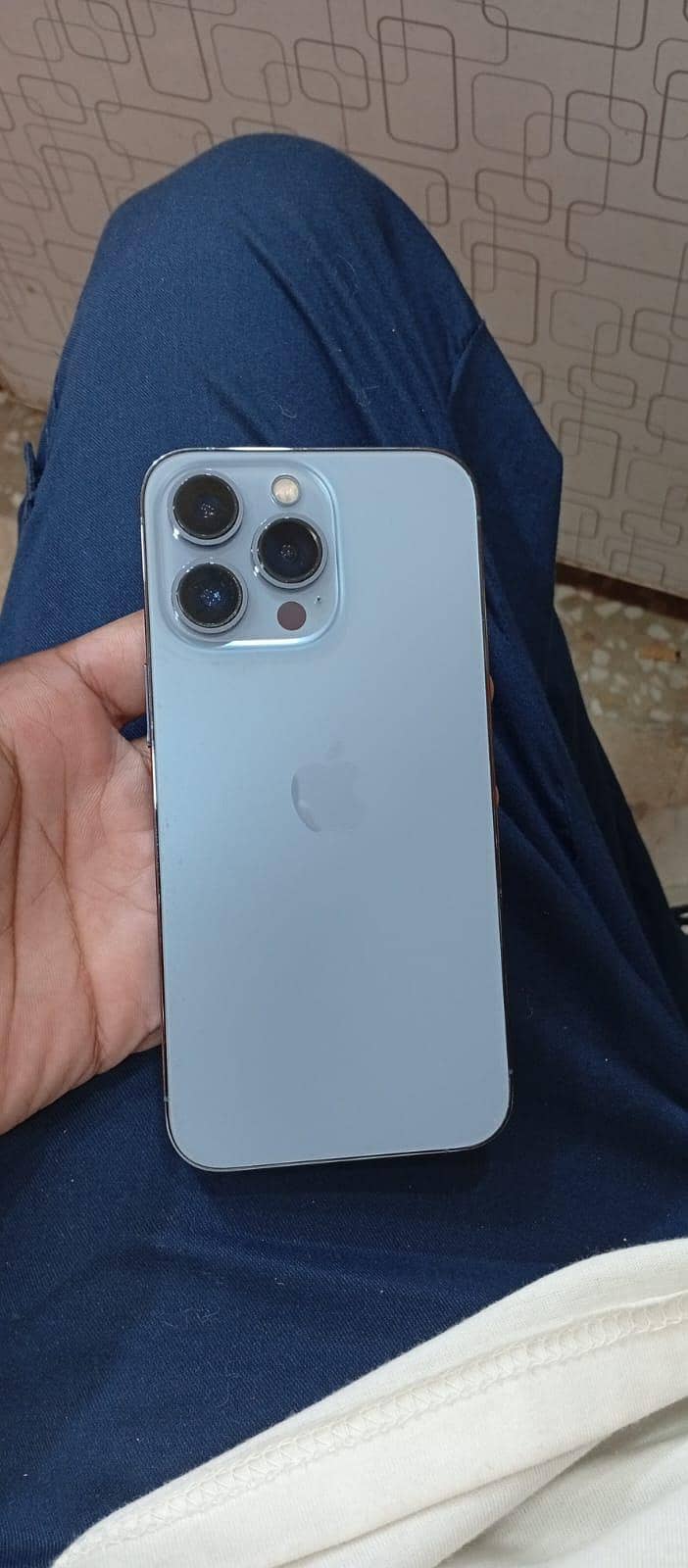 Apple iPhone 13 Pro 6