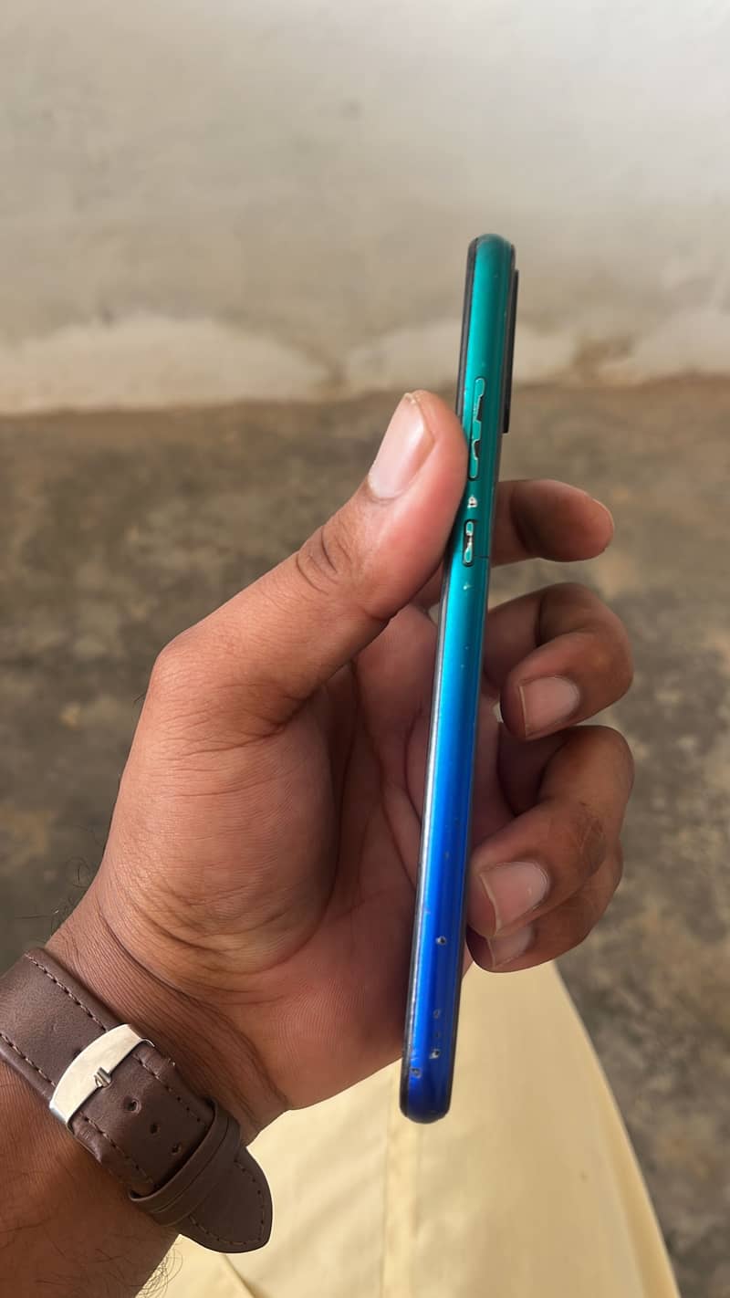 Huawei P40 Lite 1