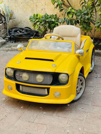 Kids Battery/Remort operated Car