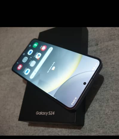 S24 5G. Dual Sim. 256GB. Full Box.