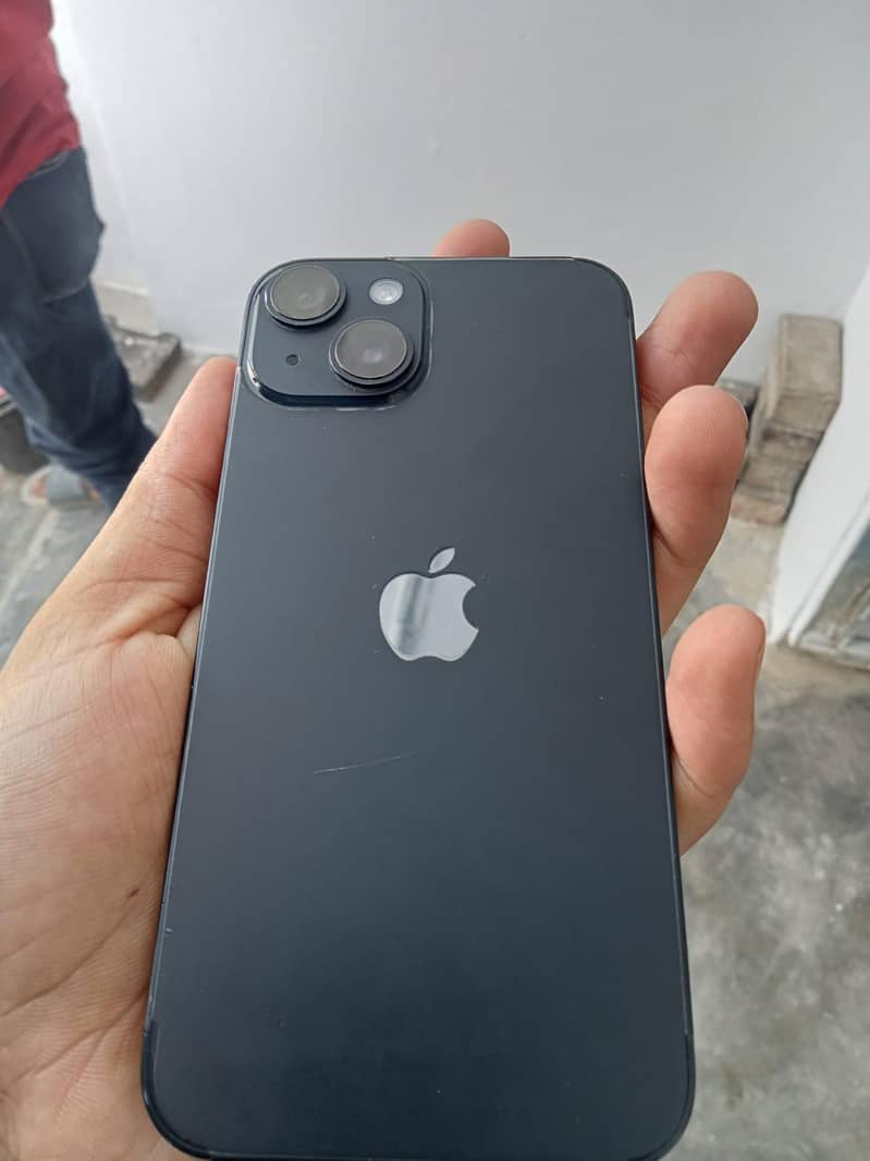 Apple iPhone 13 3