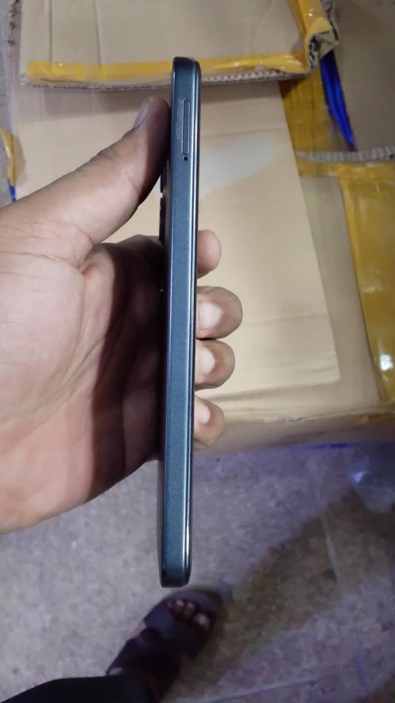 Tecno Spark Go 2 2