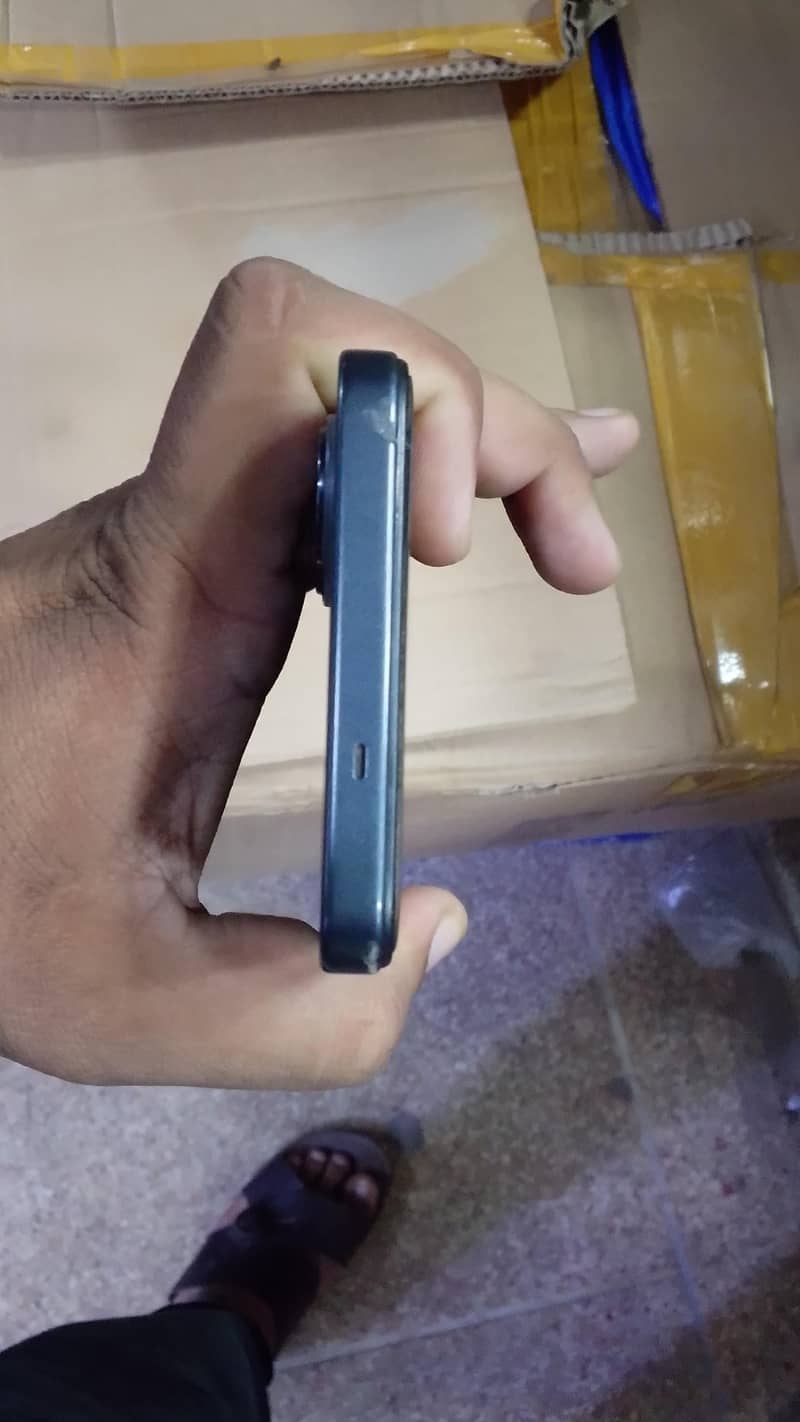 Tecno Spark Go 2 4