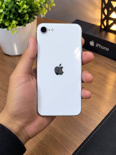 Apple iPhone SE 2020 for sale