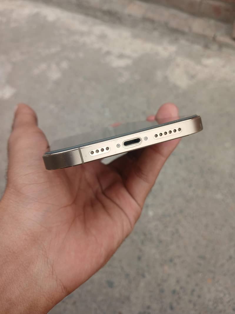 Apple iPhone 12 Pro Max 5