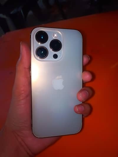 Apple iPhone 14 Pro
