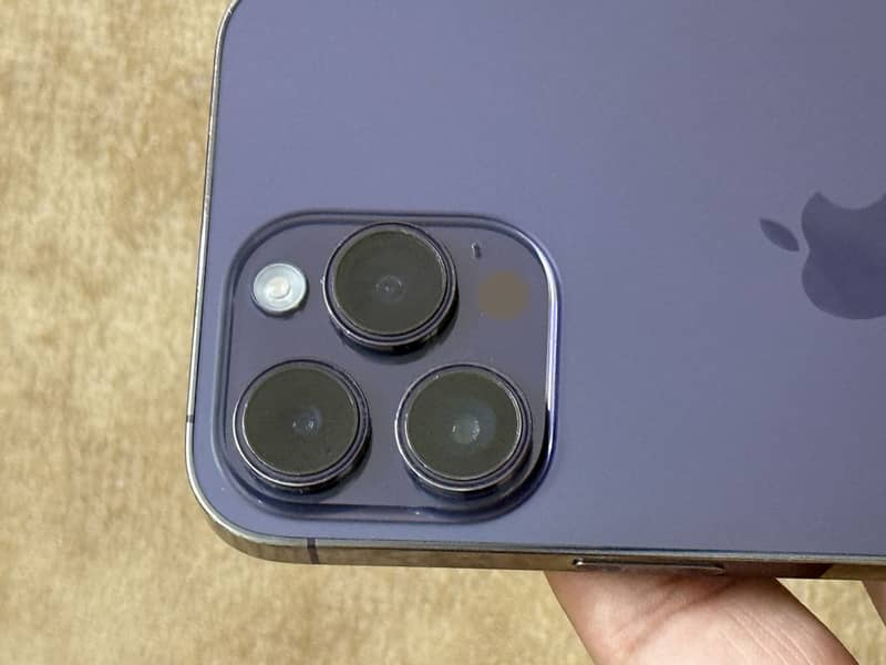 Apple iPhone 14 Pro Max 5