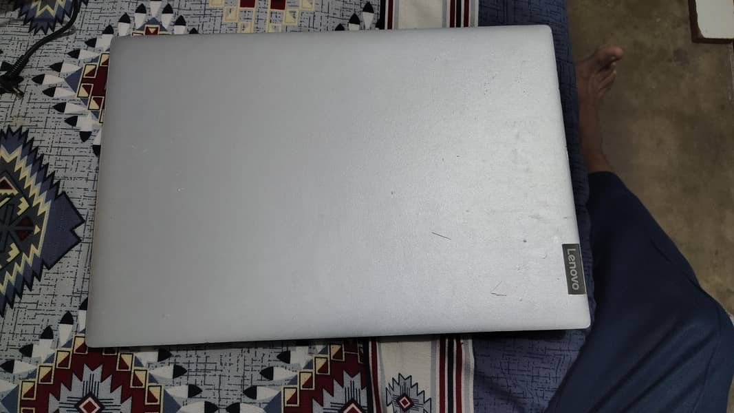 laptop 0