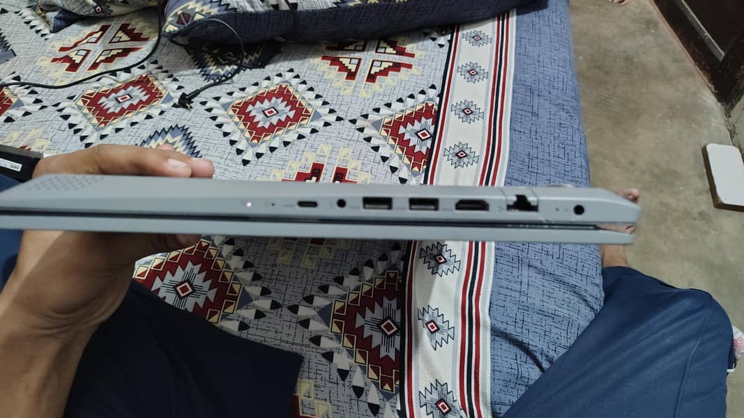 laptop 4