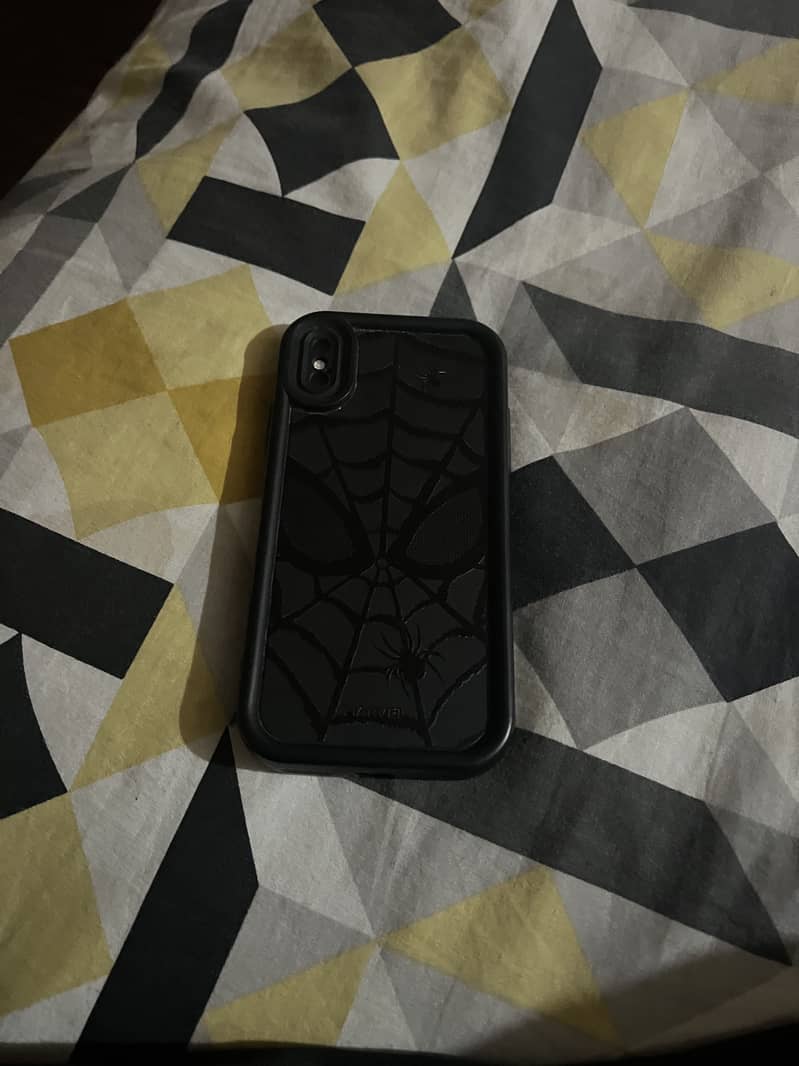 Apple iPhone X 4