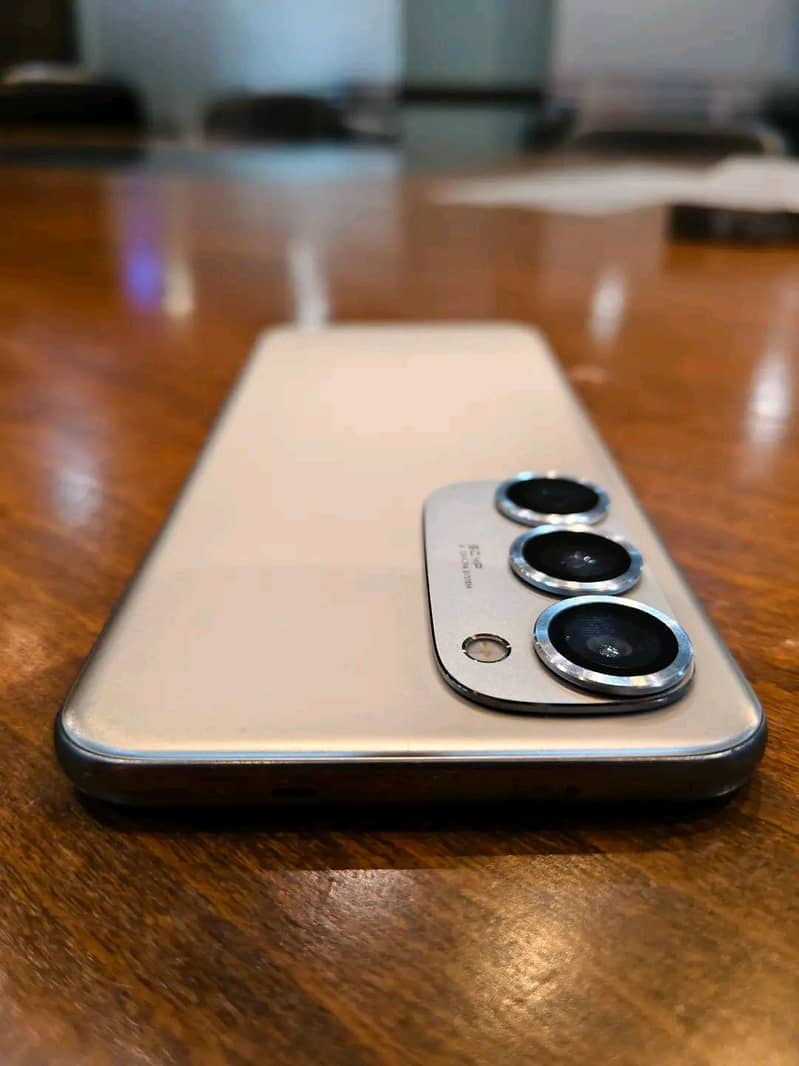 Tecno Spark 40 Pro Plus 5