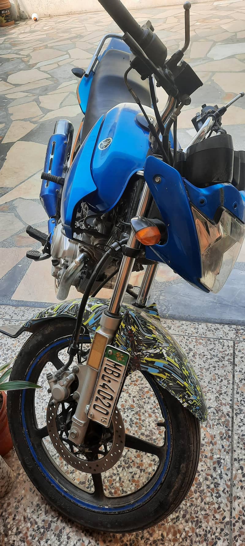 ybr 125 2