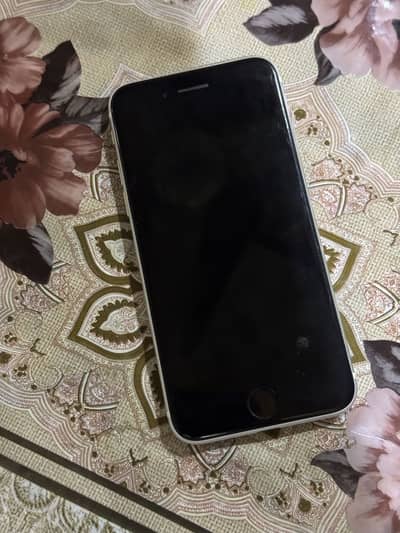 Apple iPhone SE