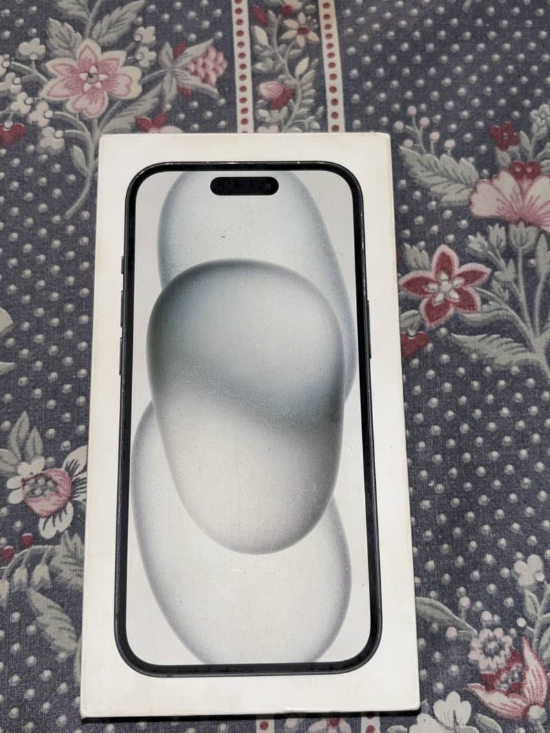 Apple iPhone 15 6