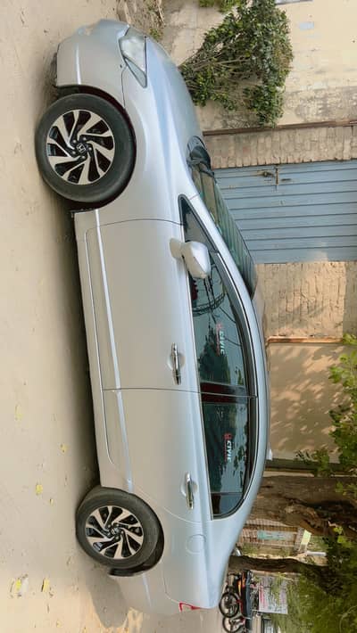 Honda Civic Reborn VTi Oriel 1.8 i-VTEC — 2013