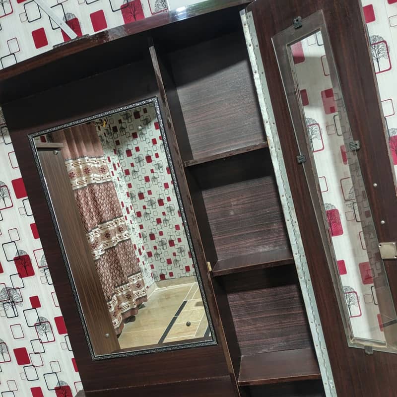 Dressing table 5
