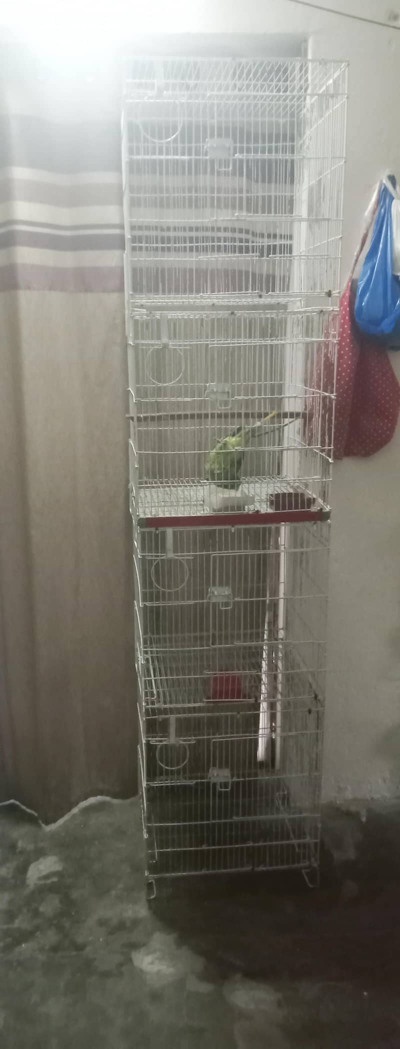 folding tower cage 0