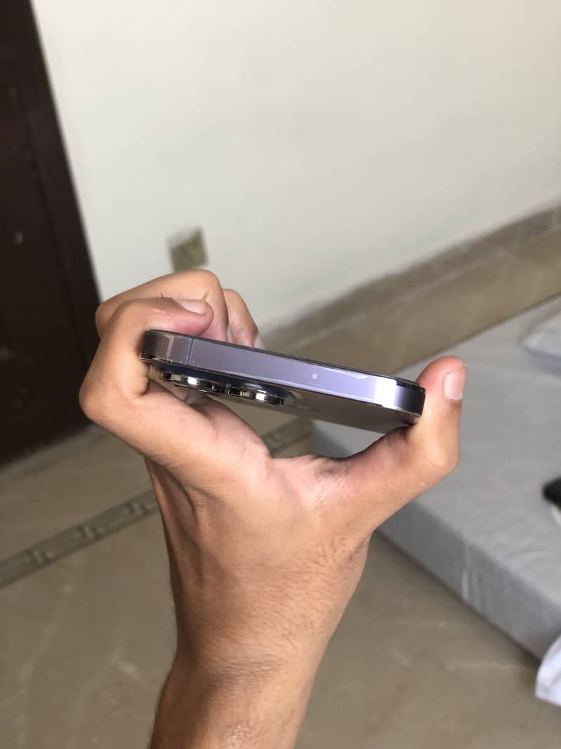 Apple iPhone 14 Pro Max 5