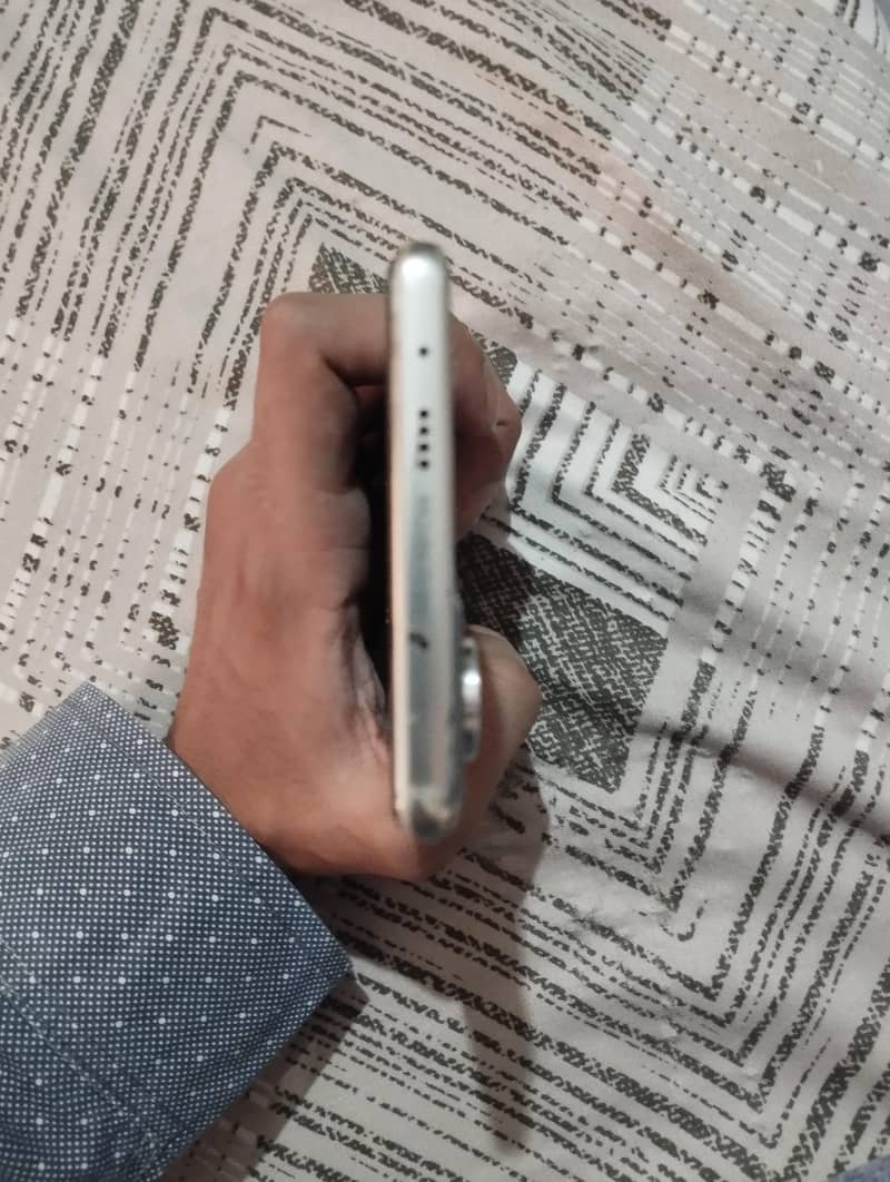 Tecno CAMON 40 Pro 2