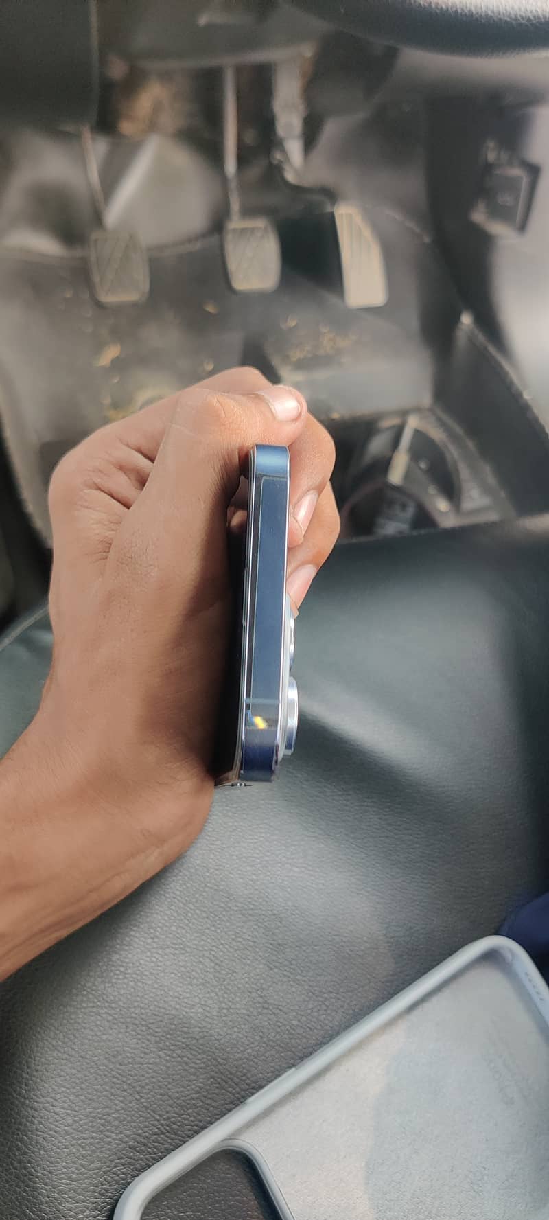 Apple iPhone 13 Pro jv 1