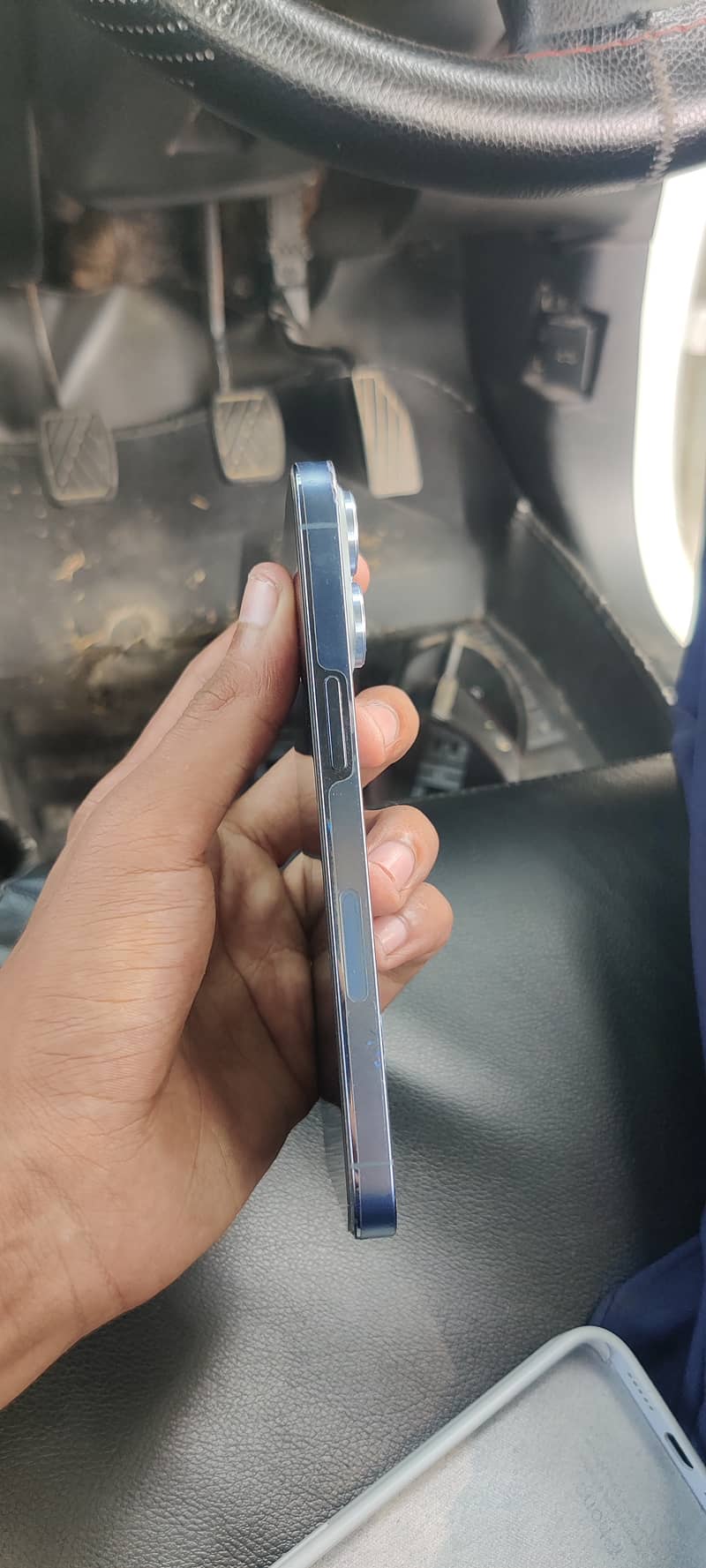 Apple iPhone 13 Pro jv 2