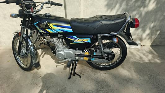Honda 125 CG new condition Model 26 10/10