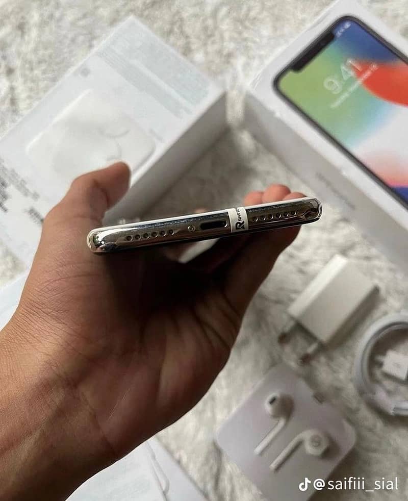 Apple iPhone X 1