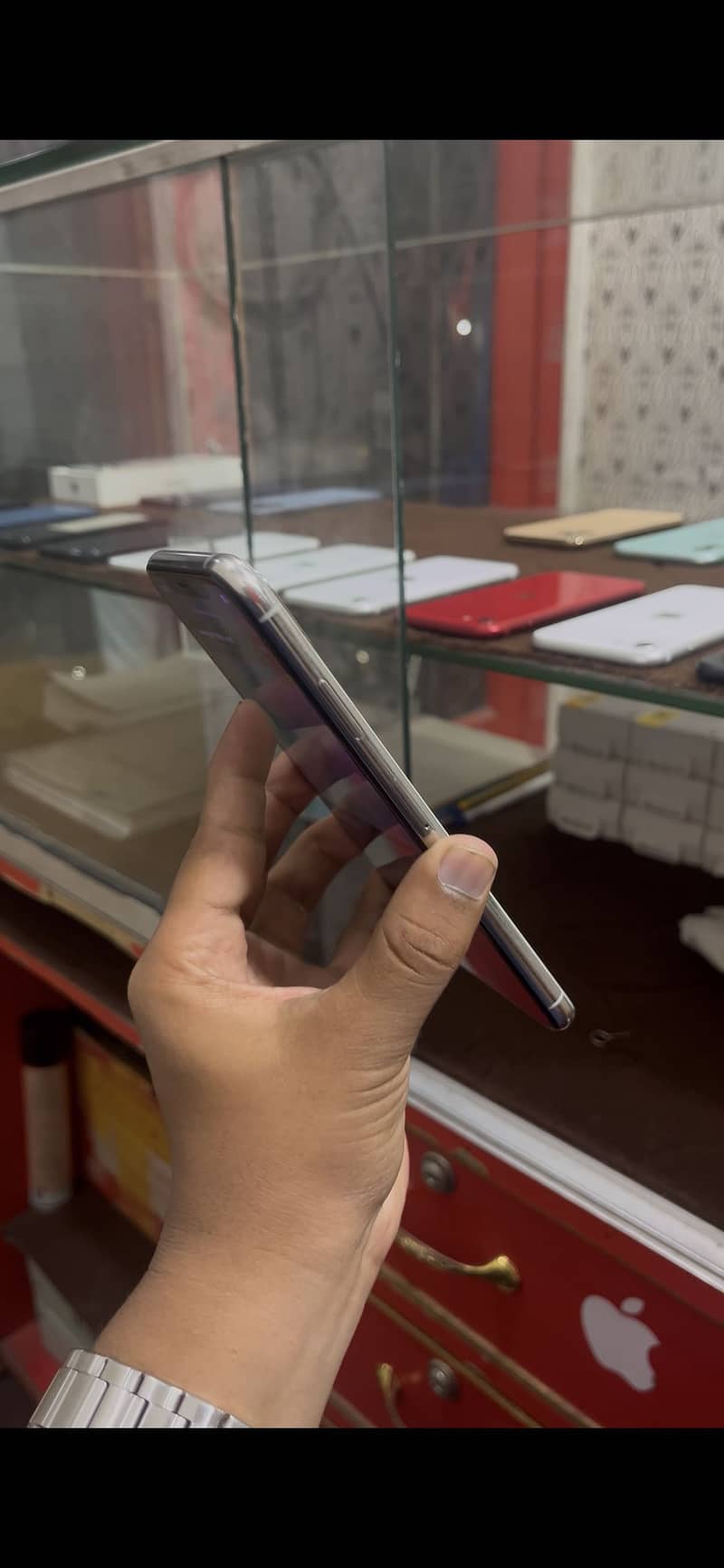 Apple iPhone XS Max 1