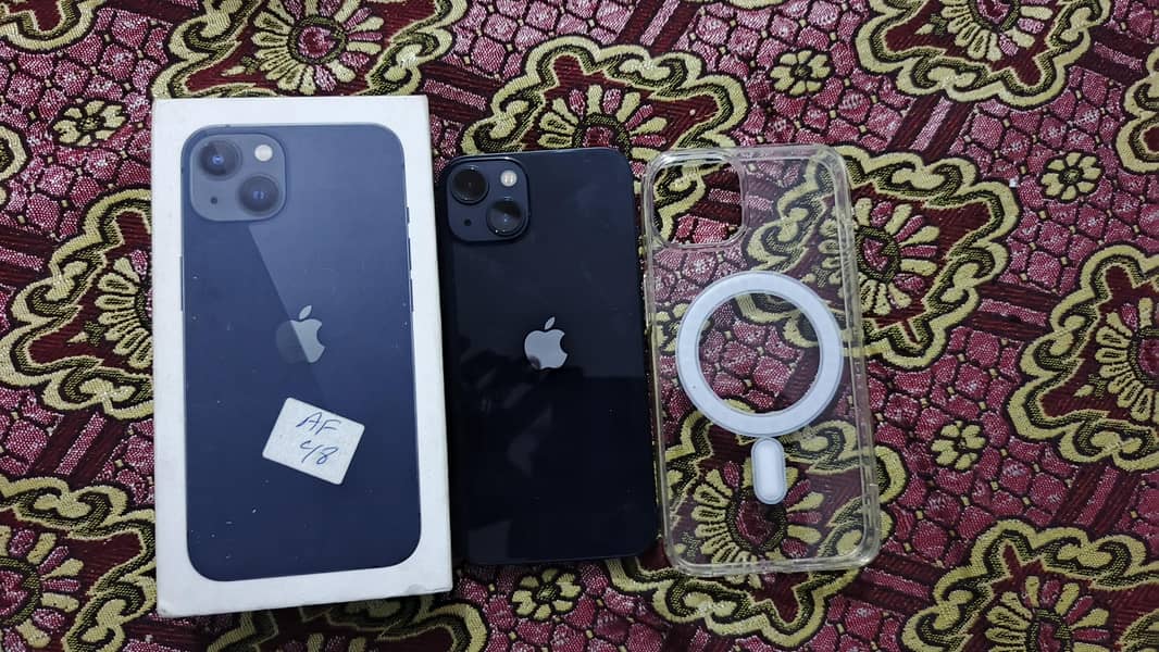 Apple iPhone 13 7
