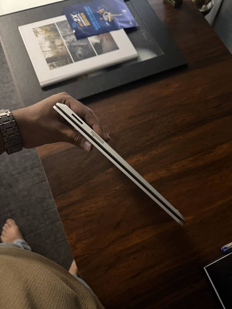 Surface Laptop 2 2