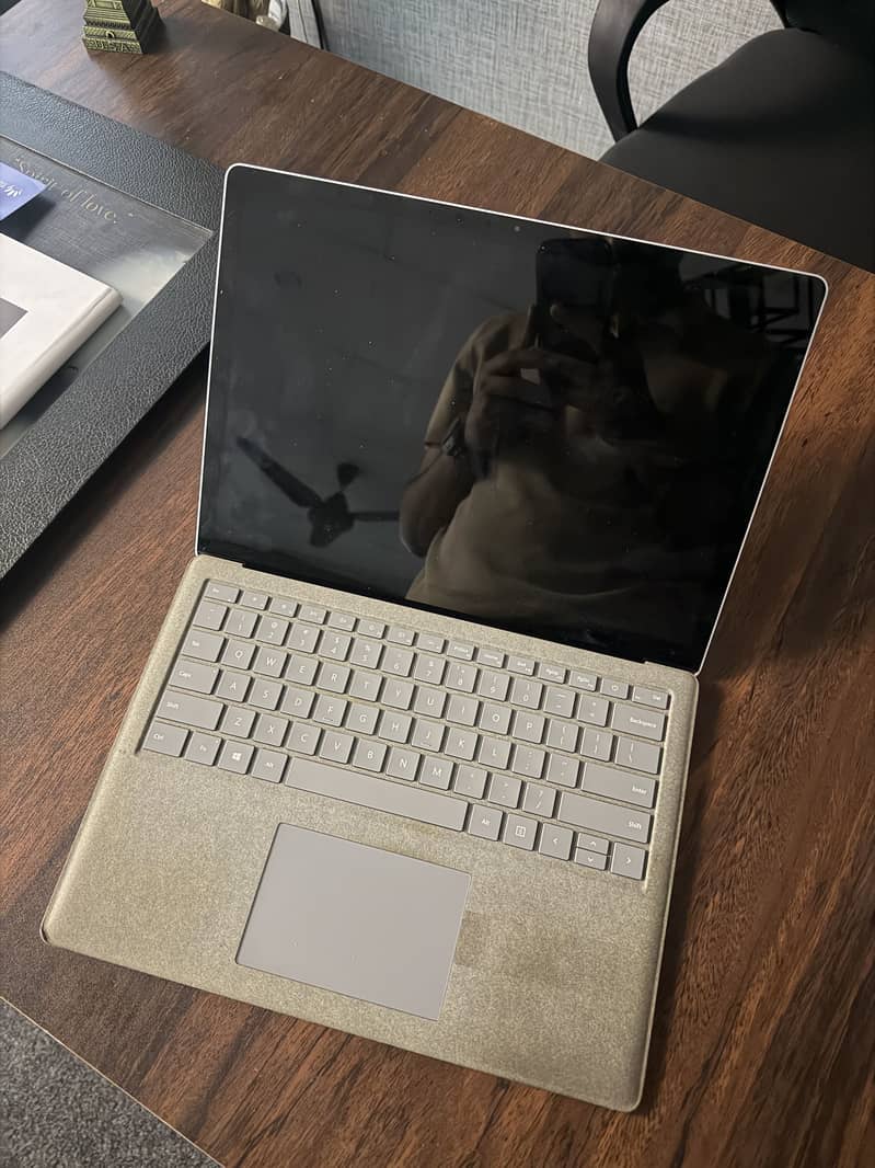 Surface Laptop 2 3