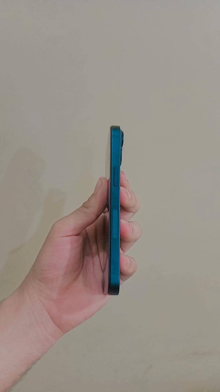 Apple iPhone 14 2