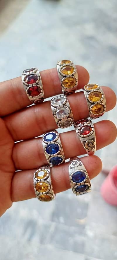 3 stone Ring