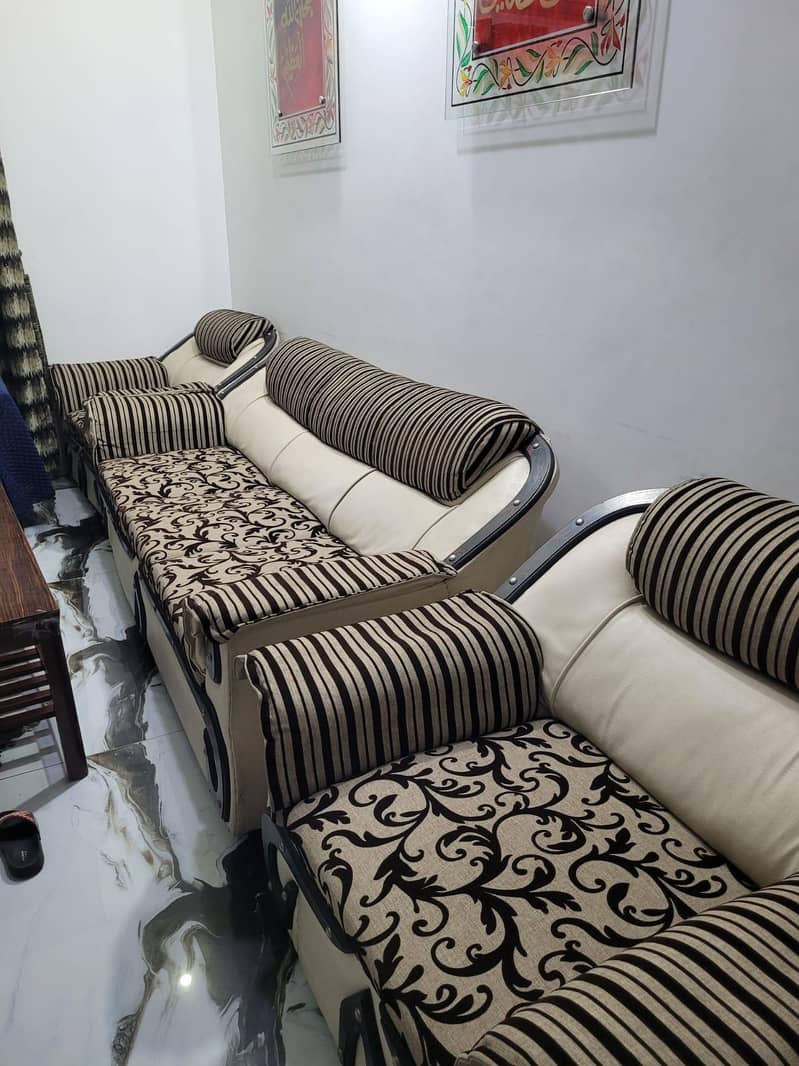 5 seater sofa 1