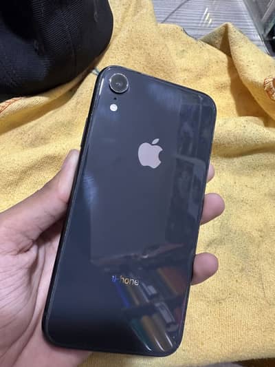 Apple iPhone XR
