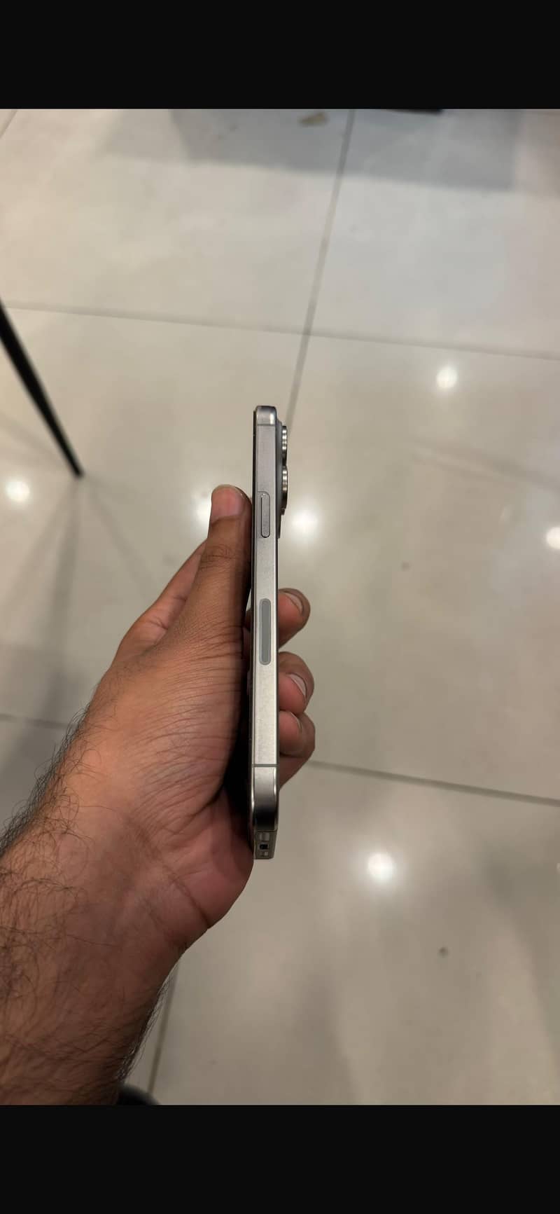 Apple iPhone 15 Pro Max 1