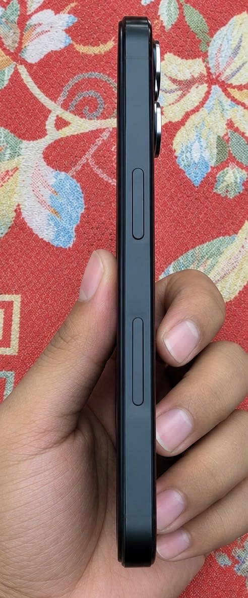 Apple iPhone 15 Pro 1