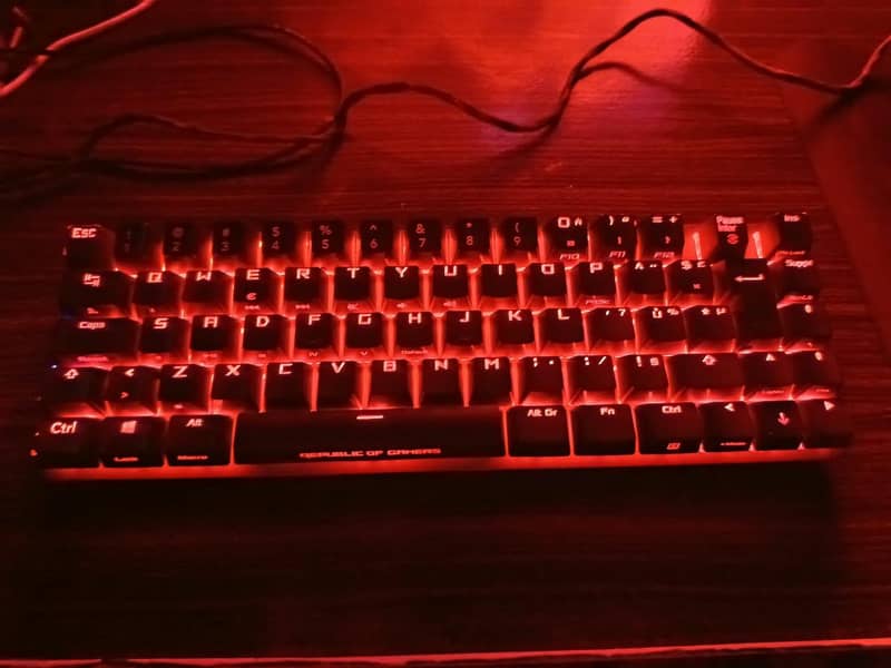 Gaming keyboard ROg Fanshan wireless gaming keyboard - Computer ...