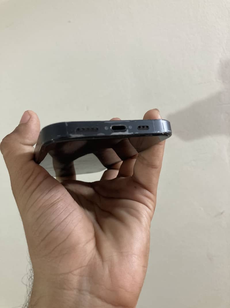 Apple iPhone 14 Pro 3