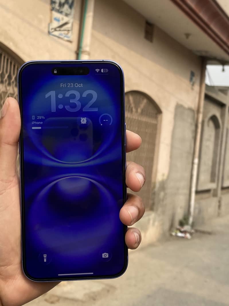 Apple iPhone 16 Plus MDM 1