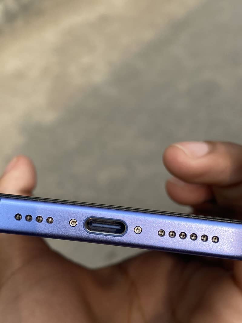 Apple iPhone 16 Plus MDM 7