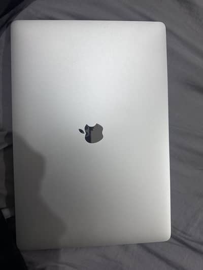Apple MacBook Pro 16-inch 2019 | Core i7 | 16GB RAM | 256GB SSD