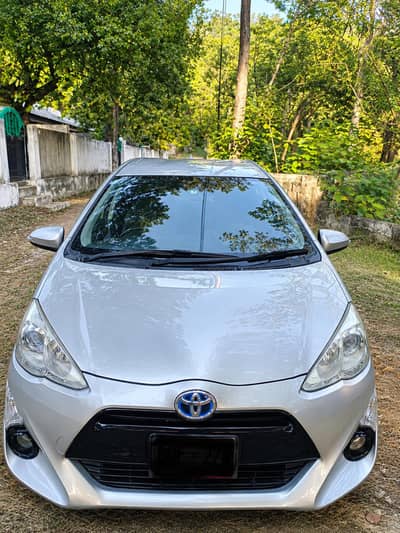 Toyota Aqua 2015