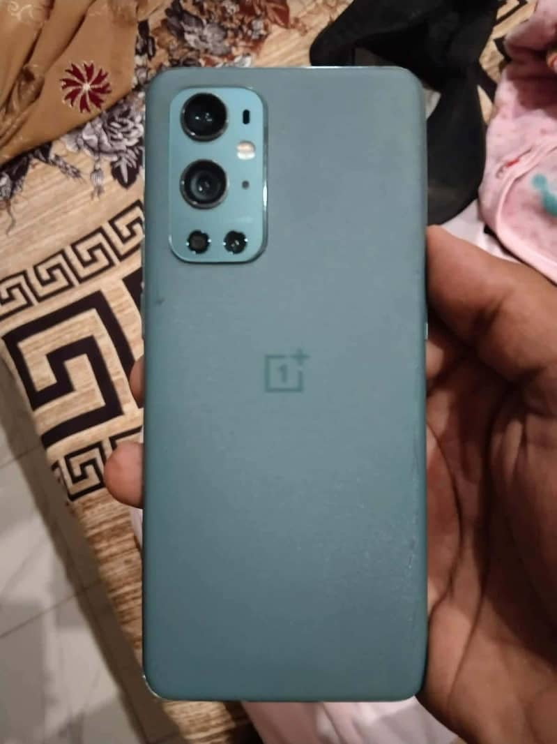 One Plus 9 pro 0