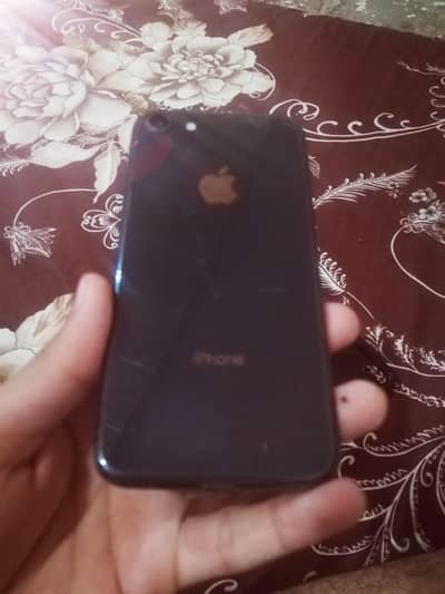 Apple iPhone 8