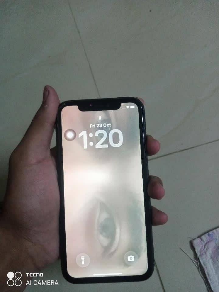 Apple iPhone 11 5