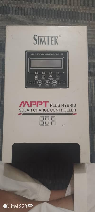 Simtek Mppt Plus Hybrid Solar Charge Controller 12v Voc 80amp